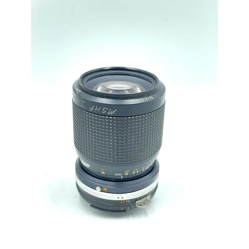USED Nikon 35-105mm F3.5-4.5 MF Lens