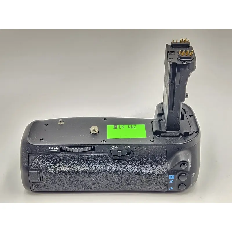 Used Neewer BG-E14 Grip f/Canon EOS 70D/80D