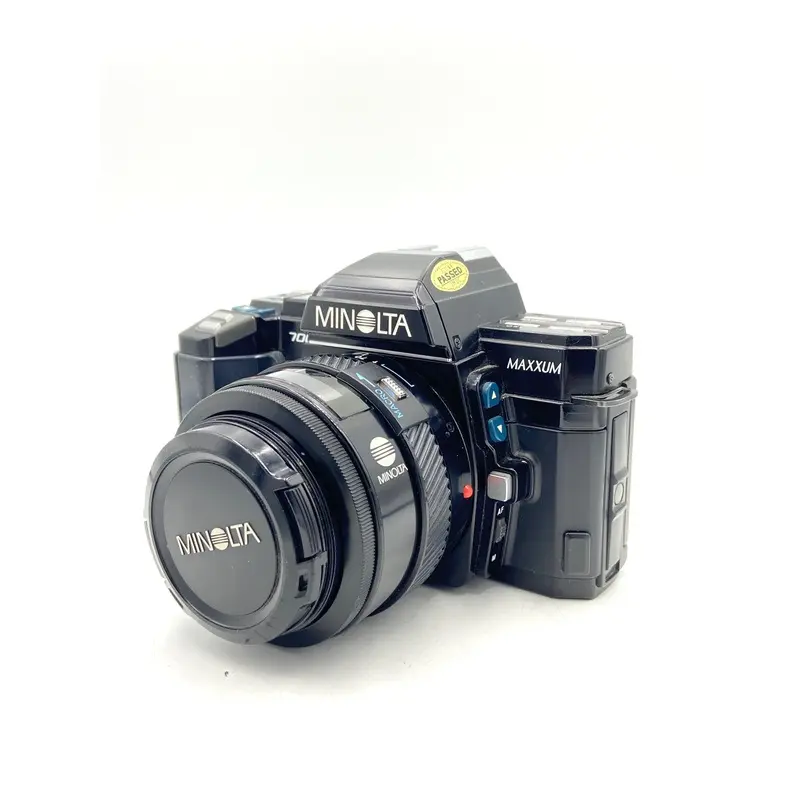 USED Minolta Maxxum 7000 AF with 35-70mm F/4 Macro Lens