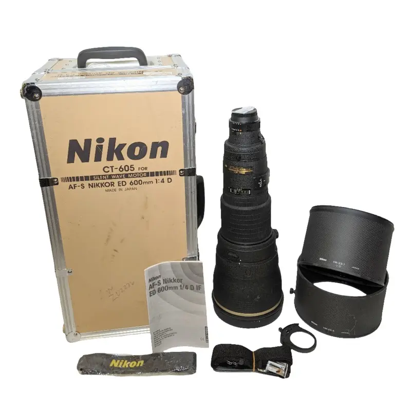 USED Nikon AF-S Nikkor 600mm f/4D Telephoto Lens