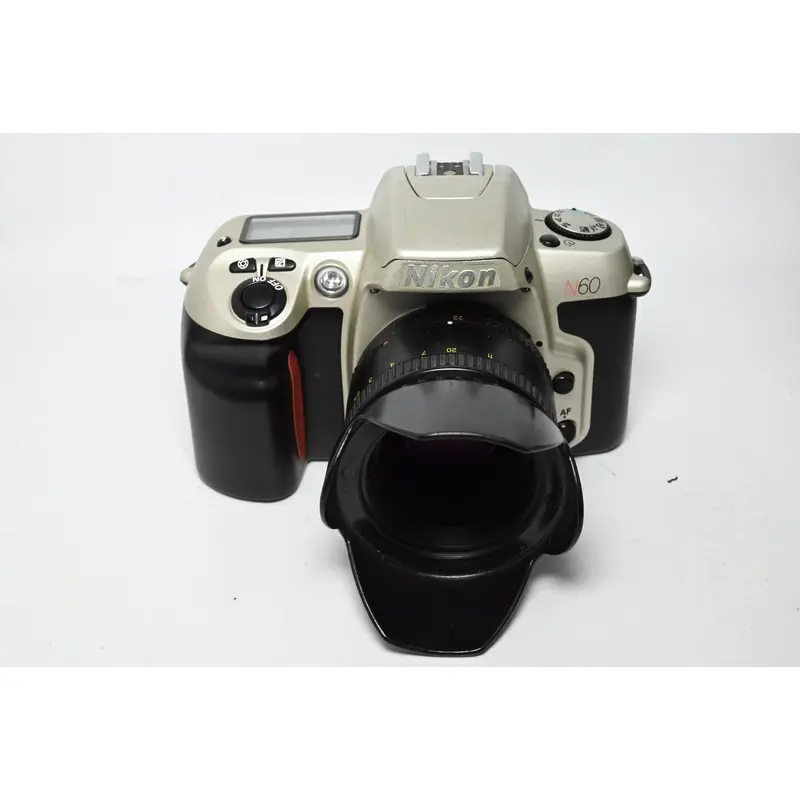 USED Nikon N60 w/ 50mm f/1.8 D