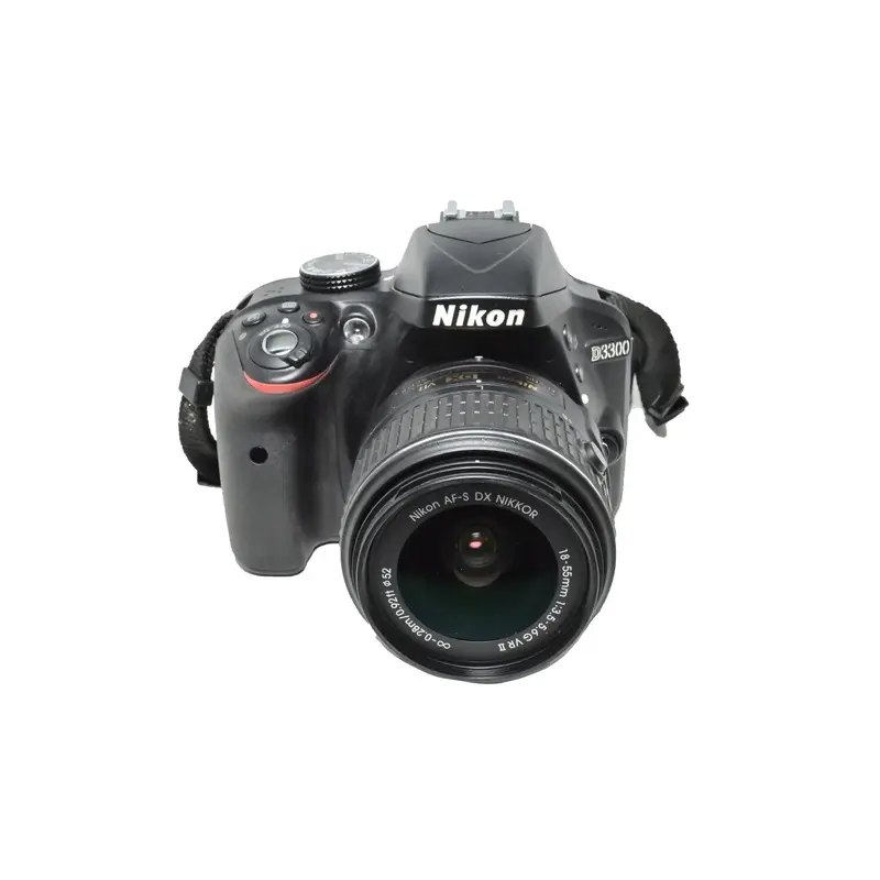 Used Nikon D3300 DLSR Camera w/ 18-55mm VR II  Lens Kit (Black)