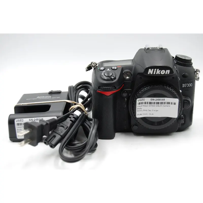 Used Nikon D7000 DSLR Camera Body