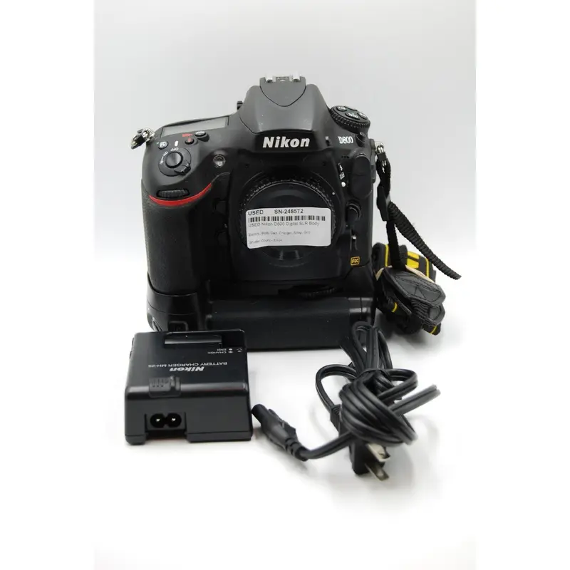 USED Nikon D800 Digital SLR Body