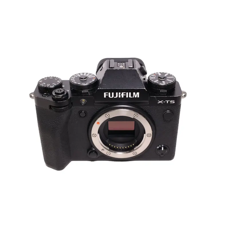Used Fujifilm X-T5 Mirrorless Camera Body (Black)