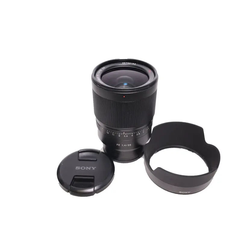 USED Sony 35mm f1.4 Distagon T* FE ZA Lens Full-Frame E-Mount
